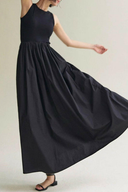 Black Solid Color Knitted Patchwork Sleeveless Midi Dress.